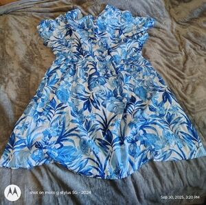 SHEIN Blue and White Floral Dress